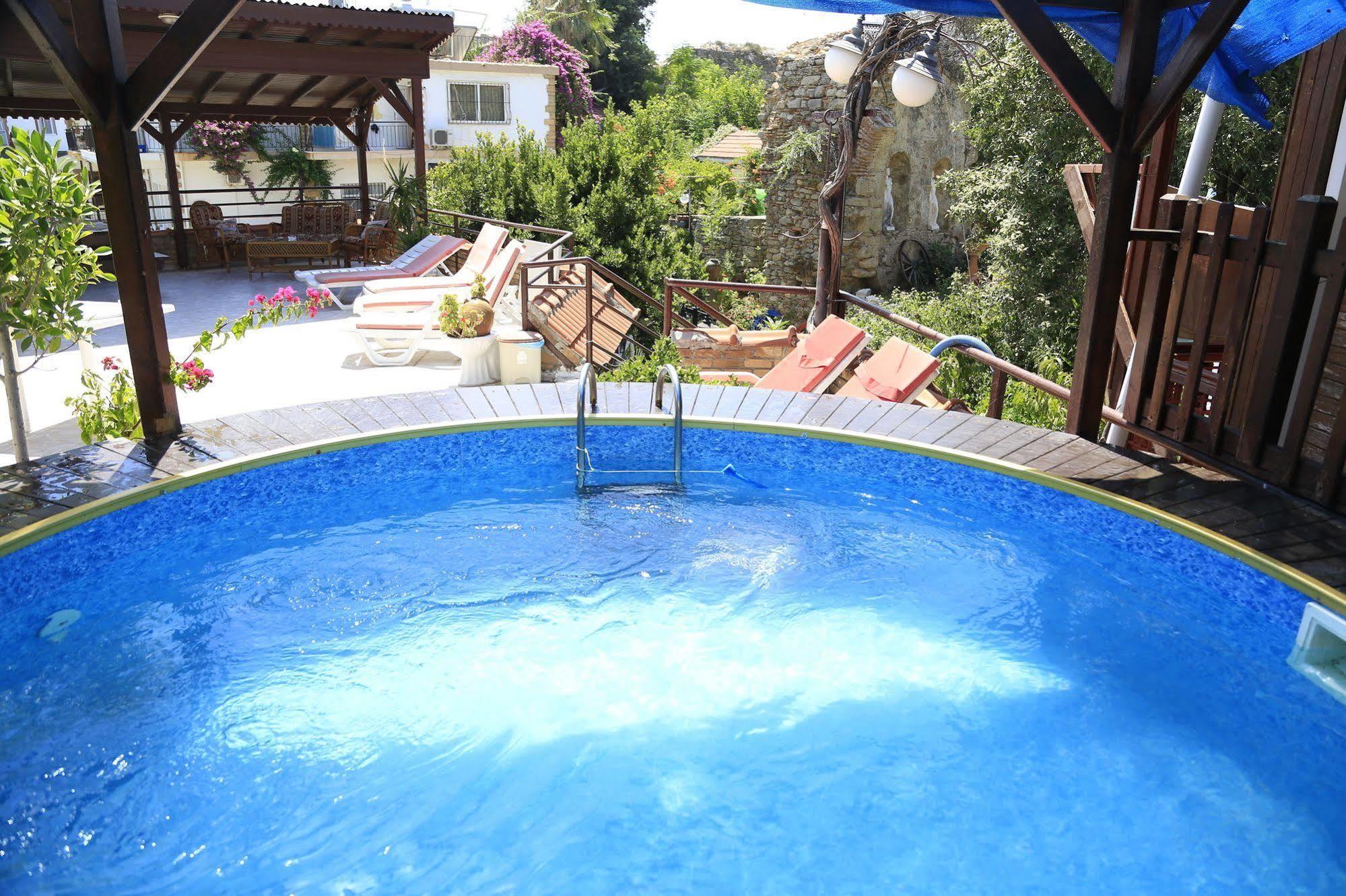 House Otel
